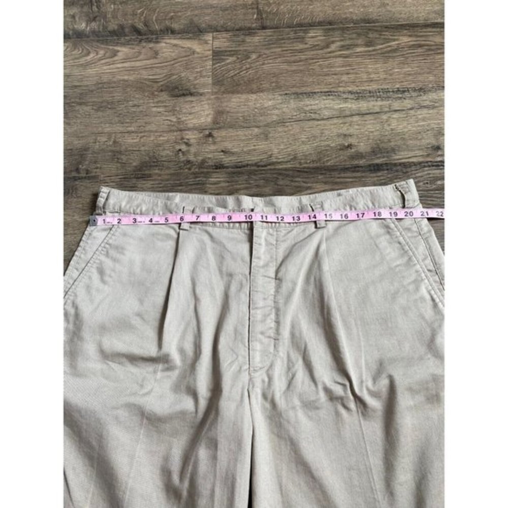 EUC‎ Mens Nike Golf Pleated Front Khaki Shorts Size 40 - Picture 6 of 9